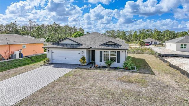 1923 Kester AVE, Lehigh Acres, FL 33972