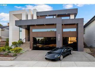 585 W U St, Washougal, WA 98671