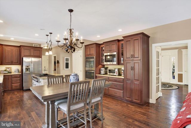 1803 SILVER PINE CIR, Mechanicsburg, PA 17050