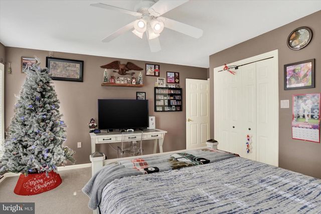 1803 SILVER PINE CIR, Mechanicsburg, PA 17050