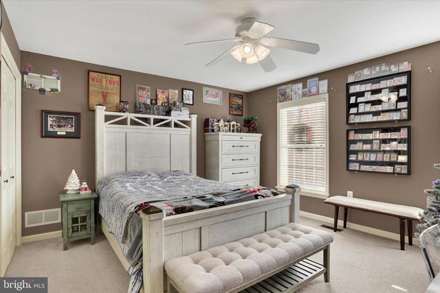 1803 SILVER PINE CIR, Mechanicsburg, PA 17050