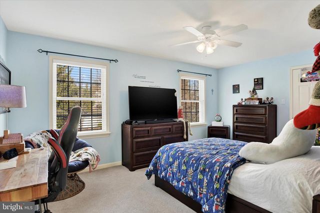 1803 SILVER PINE CIR, Mechanicsburg, PA 17050