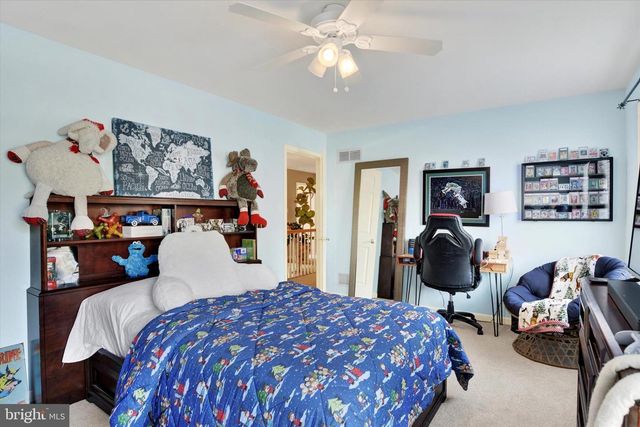 1803 SILVER PINE CIR, Mechanicsburg, PA 17050