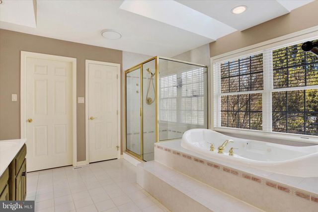 1803 SILVER PINE CIR, Mechanicsburg, PA 17050