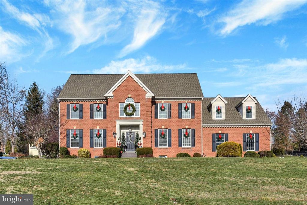 1803 SILVER PINE CIR, Mechanicsburg, PA 17050