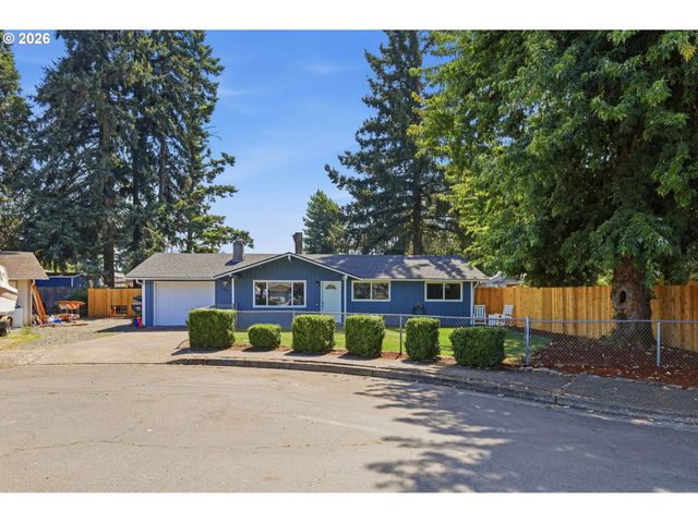 697 54TH St, Springfield, OR 97478