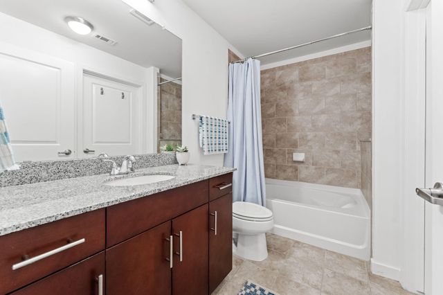 360 Nueces ST 3703, Austin, TX 78701