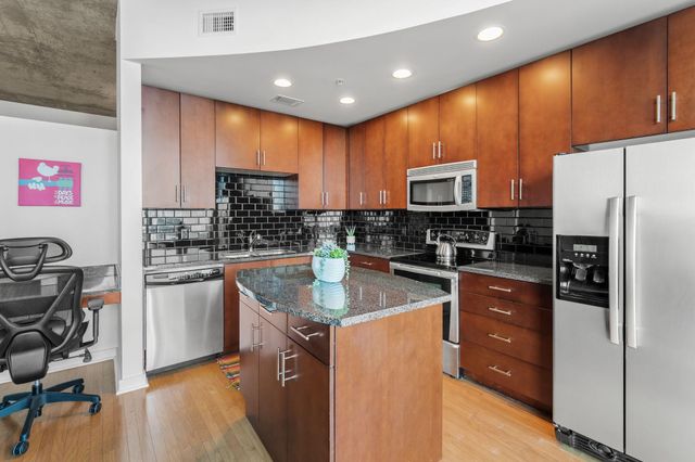 360 Nueces ST 3703, Austin, TX 78701