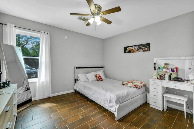 710 Razee Court, Crosby, TX 77532