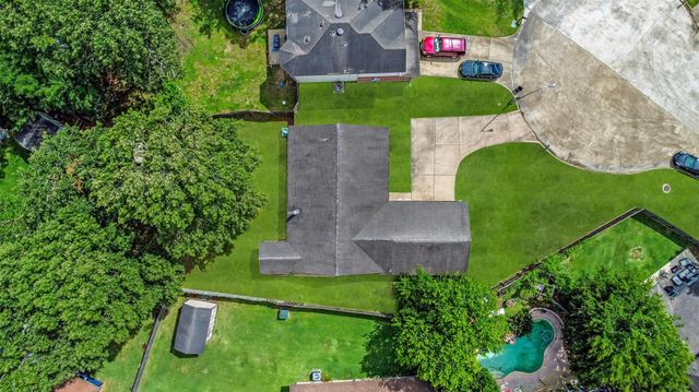 710 Razee Court, Crosby, TX 77532