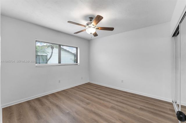 9454 Sterling Dr, Cutler Bay, FL 33157