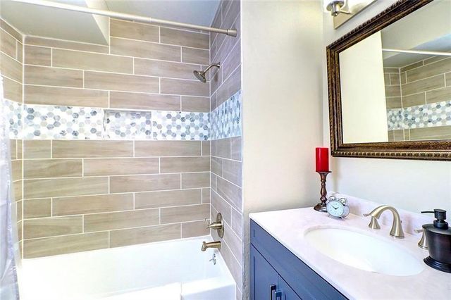 213 High Creek Drive, Roswell, GA 30076