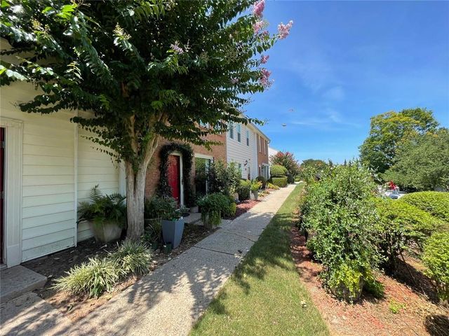 213 High Creek Drive, Roswell, GA 30076