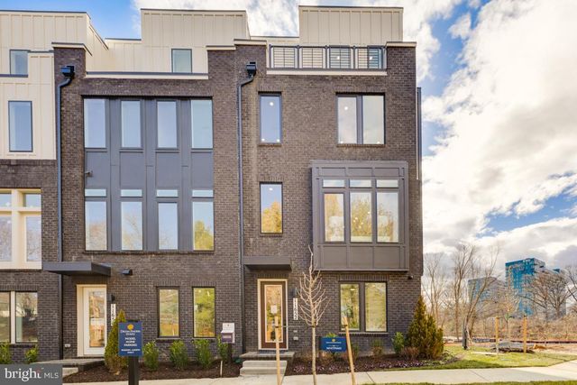11589 PATRIOTIC LN, Reston, VA 20190