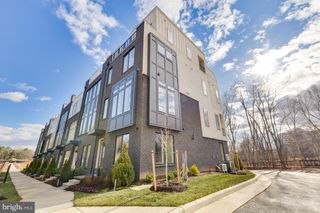 11589 PATRIOTIC LN, Reston, VA 20190