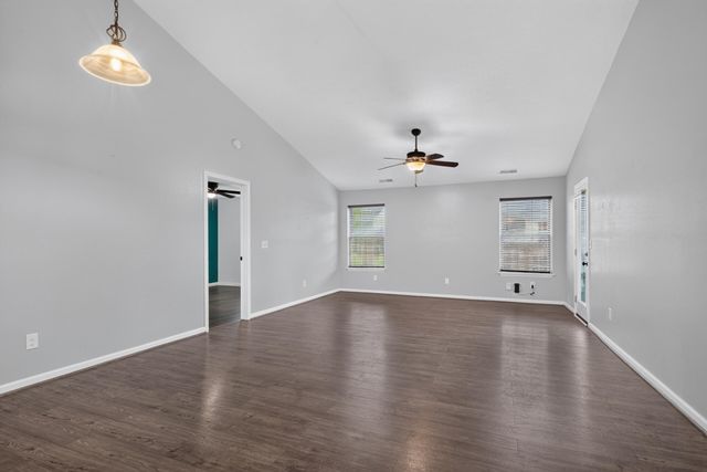1925 Lost Trail Lane, Lexington, KY 40511