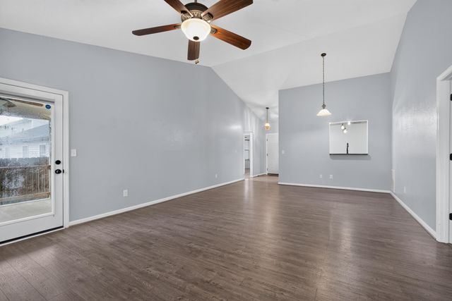 1925 Lost Trail Lane, Lexington, KY 40511