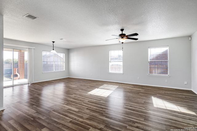 10602 Butterfly Flt, San Antonio, TX 78254