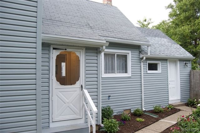 31 Thomas Street, Buffalo, NY 14206