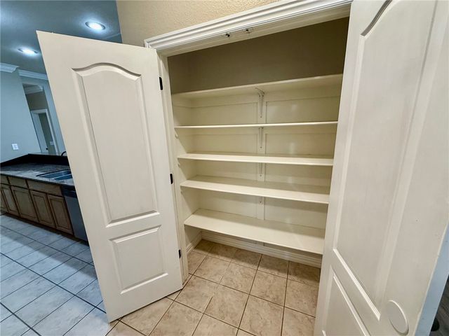 4221 Zion Valley Drive, Fayetteville, AR 72703