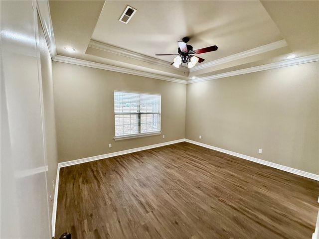 4221 Zion Valley Drive, Fayetteville, AR 72703