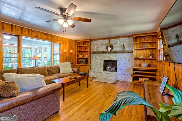 1994 Camp Creek Road, Lakemont, GA 30552