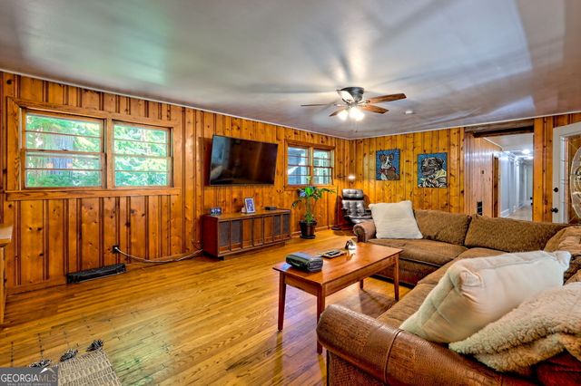 1994 Camp Creek Road, Lakemont, GA 30552