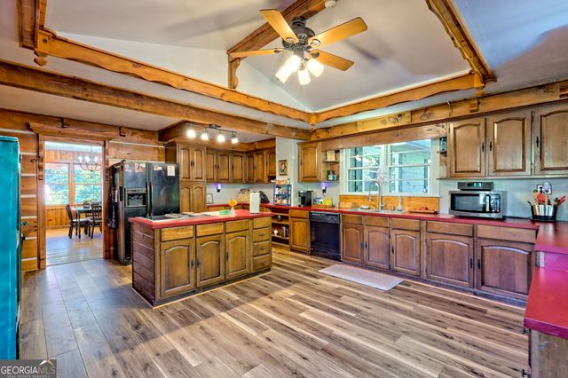 1994 Camp Creek Road, Lakemont, GA 30552