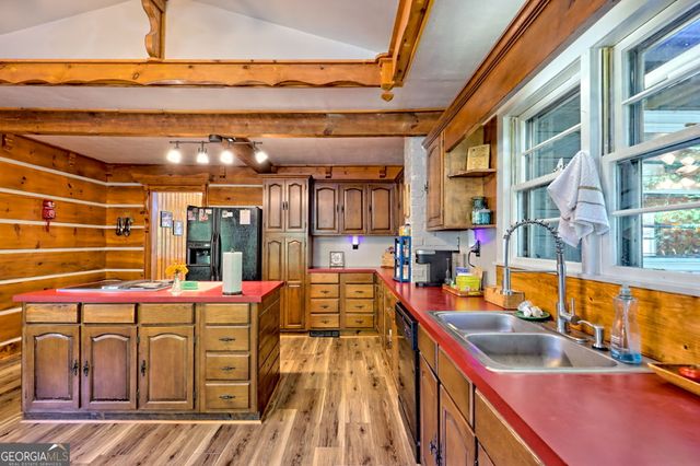 1994 Camp Creek Road, Lakemont, GA 30552