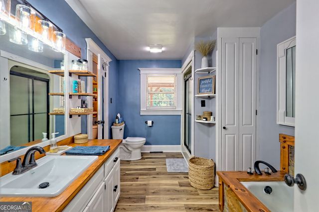 1994 Camp Creek Road, Lakemont, GA 30552