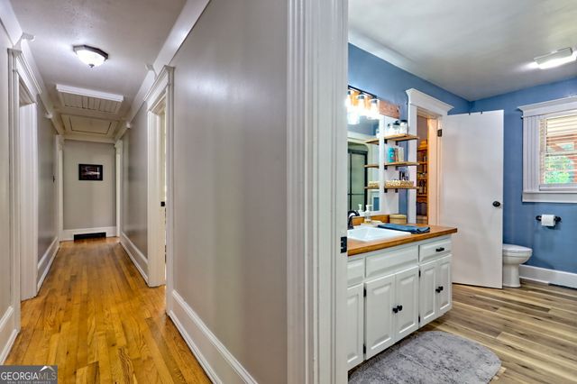 1994 Camp Creek Road, Lakemont, GA 30552