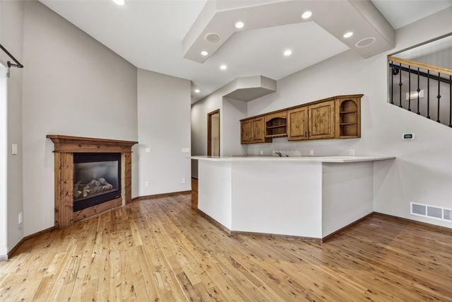 426 PRAIRIE VIEW DR, Fairfax, IA 52228