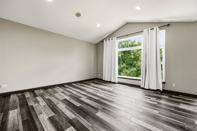 426 PRAIRIE VIEW DR, Fairfax, IA 52228
