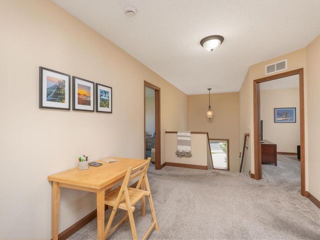 1113 Rosemary Lane, Chaska, MN 55318