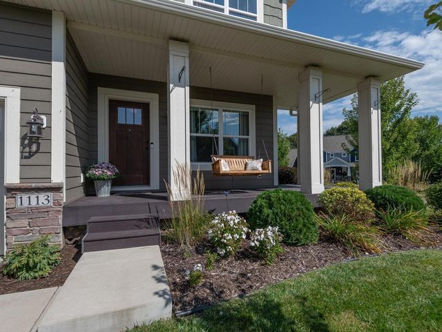 1113 Rosemary Lane, Chaska, MN 55318
