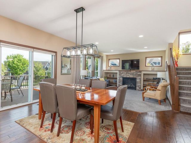 1113 Rosemary Lane, Chaska, MN 55318