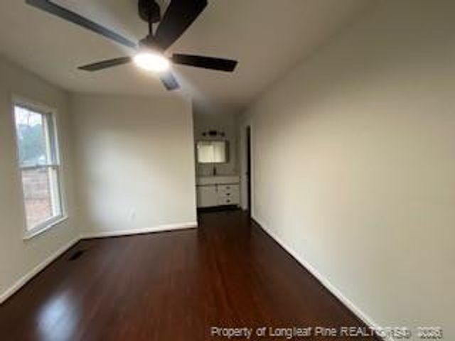 162 E Twelve Oaks Road, Raeford, NC 28376