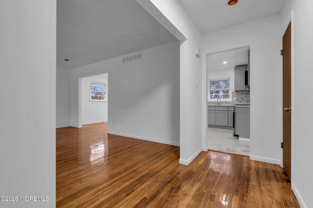 225 Lakeside Avenue, Blackwood, NJ 08012