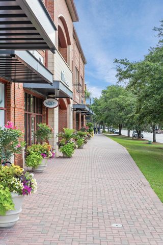 809 Roddin Street, Daniel Island, SC 29492