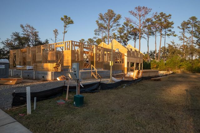 809 Roddin Street, Daniel Island, SC 29492