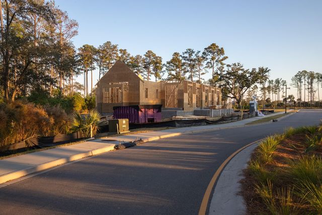 809 Roddin Street, Daniel Island, SC 29492