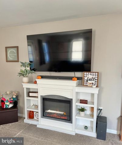 513 S 3RD ST, Lemoyne, PA 17043
