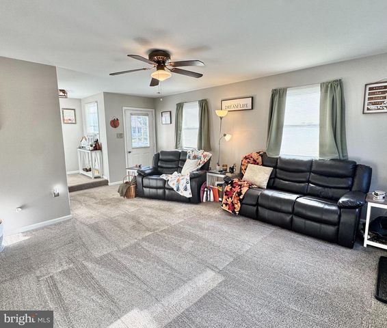 513 S 3RD ST, Lemoyne, PA 17043
