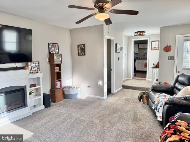 513 S 3RD ST, Lemoyne, PA 17043