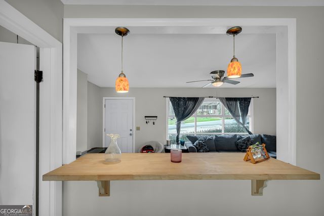 39 Meadowbrook Drive, Toccoa, GA 30577