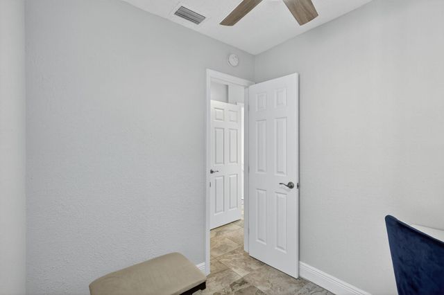 950 S Kanner Highway 129, Stuart, FL 34994