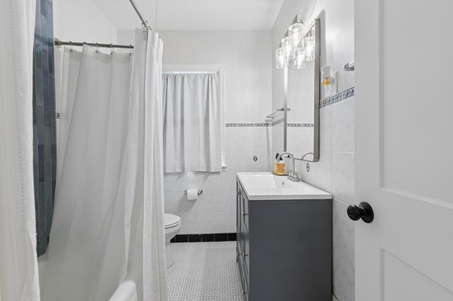 5100 W 40th Street, Saint Louis Park, MN 55416