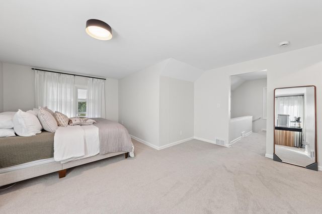 5100 W 40th Street, Saint Louis Park, MN 55416