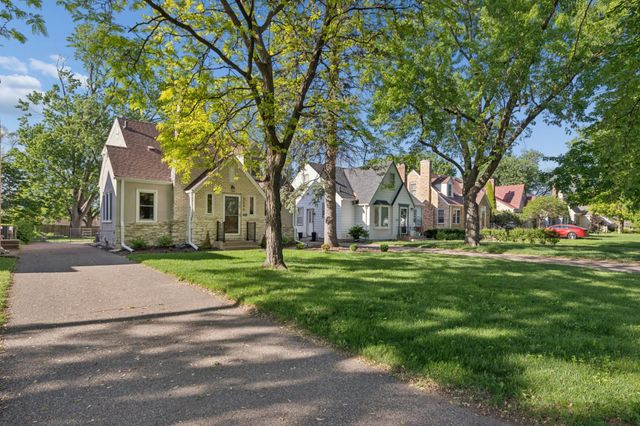 5100 W 40th Street, Saint Louis Park, MN 55416
