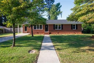 110 Rosewood Drive, Lumberton, NC 28358